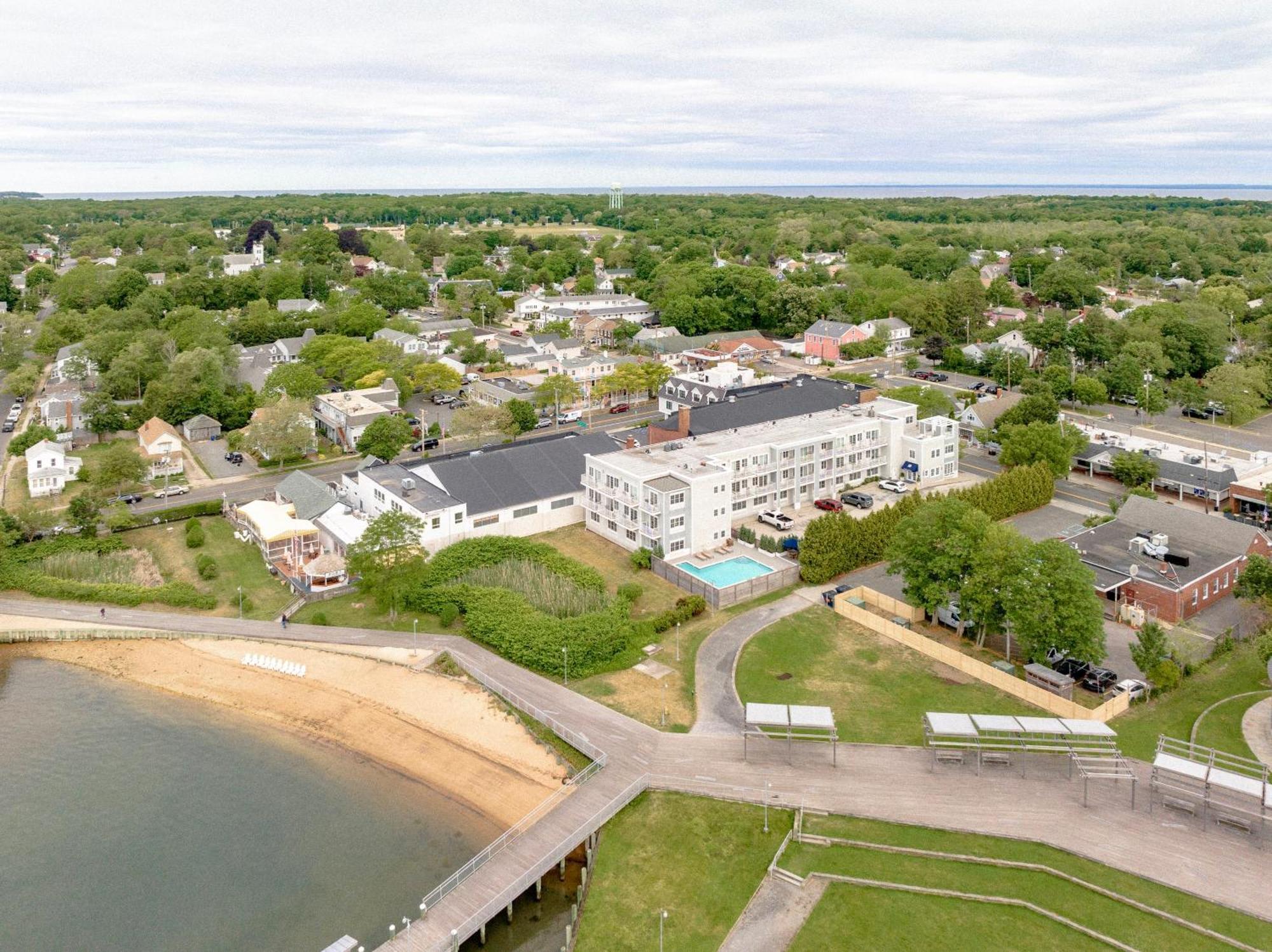 The Harbor Front Inn Greenport Exterior foto